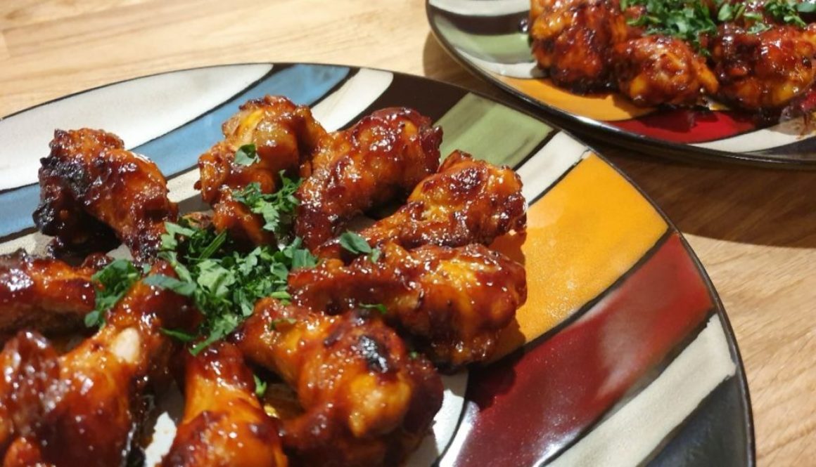 Spicy-sticky chicken wings