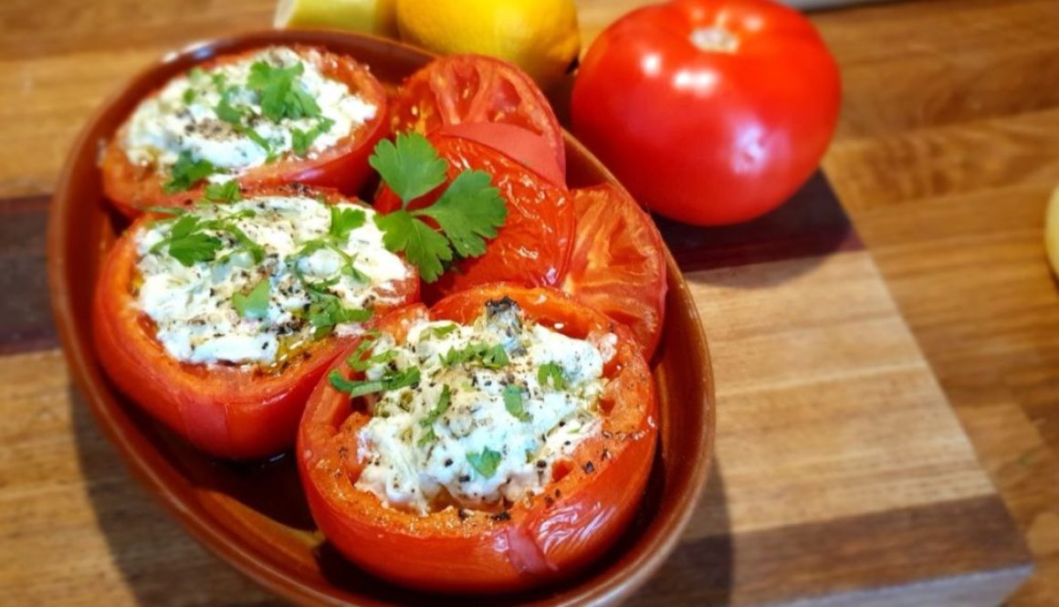 Tomatoes stuffed with goat cheese