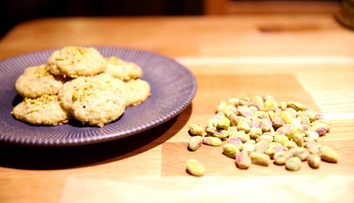 Pistachio-Butter Cookies