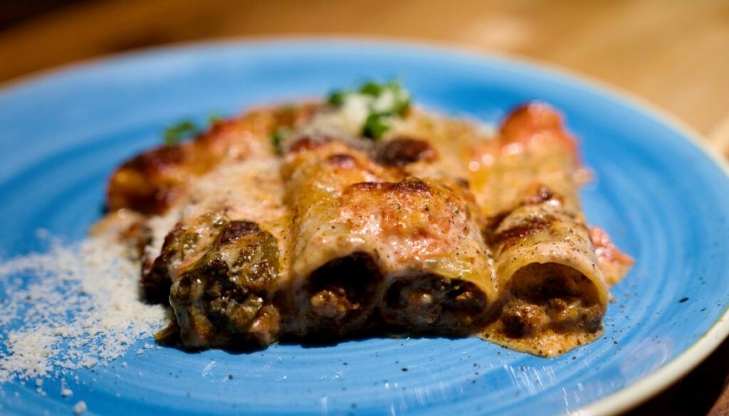 Cannelloni with Bolognese Sauce