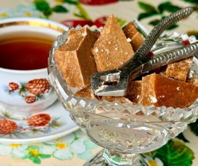 Brown, boiled sugar