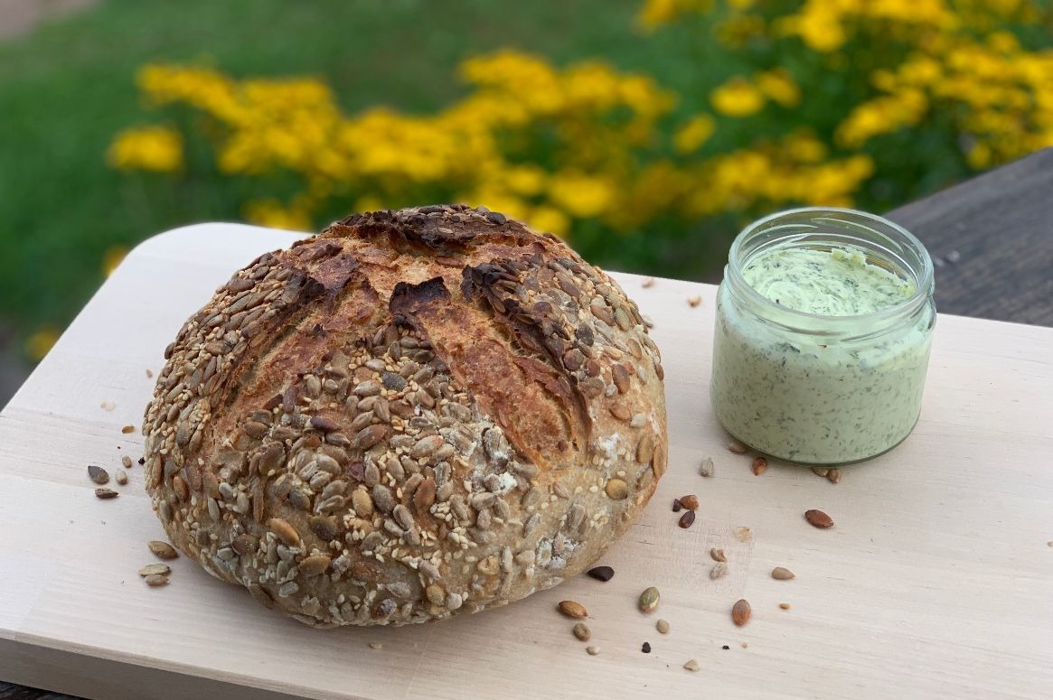 Multigrain sourdough bread (III)