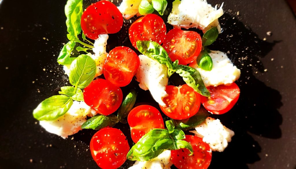 Capri salat (insalata caprese)