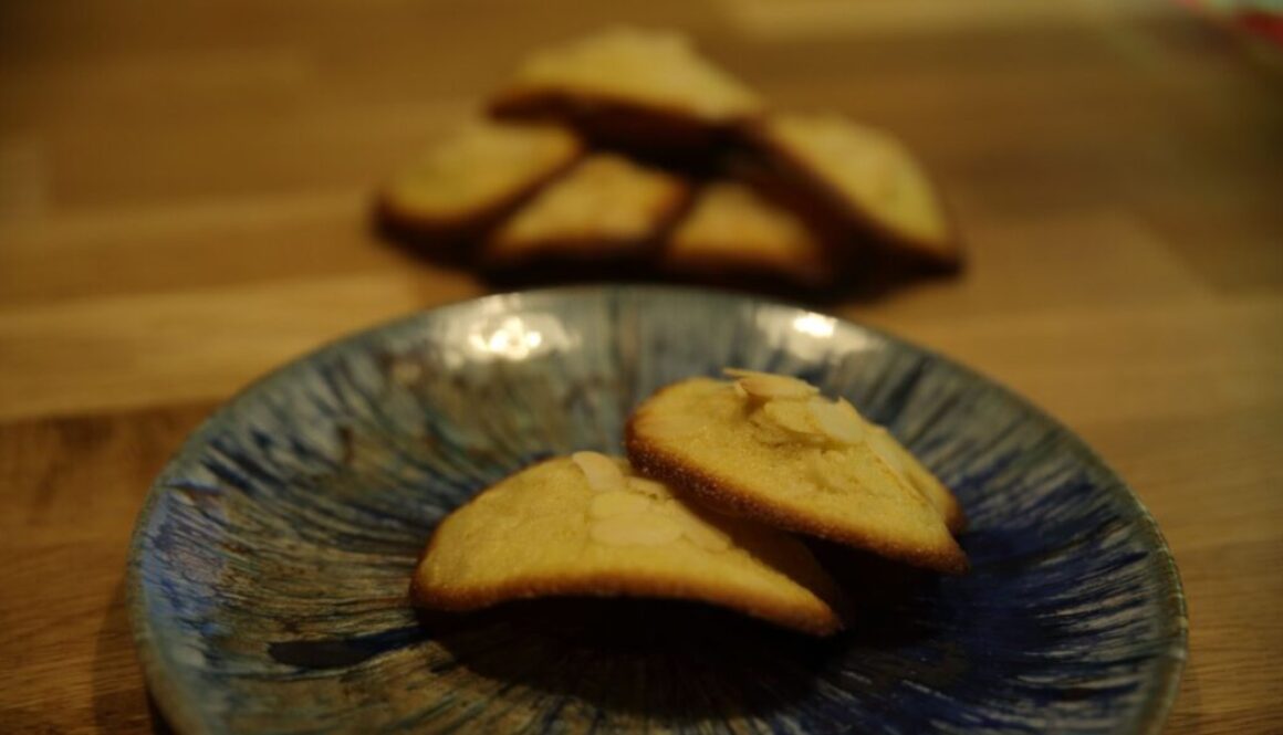 Almond Tuile cookies
