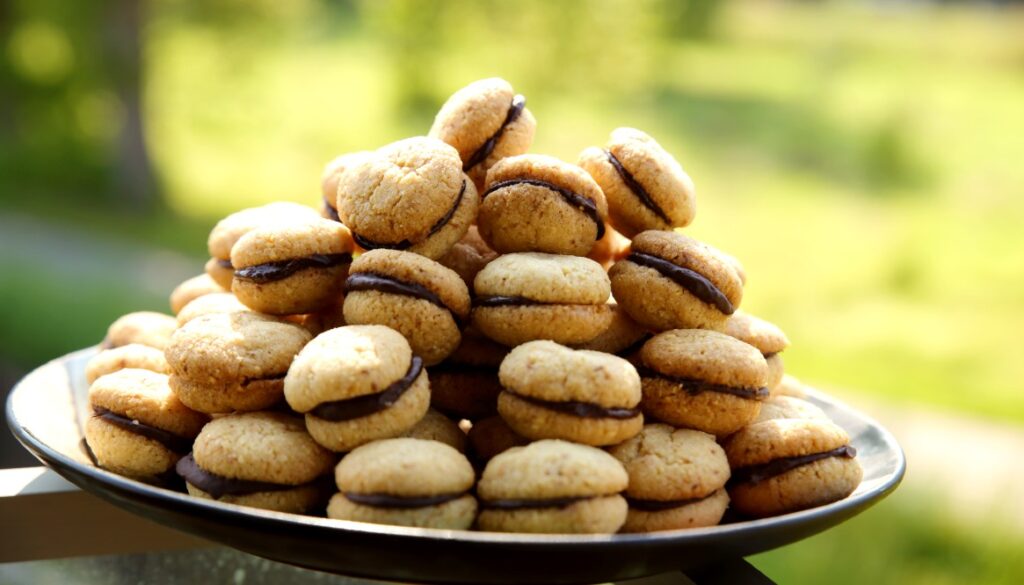 Baci di dama cookies