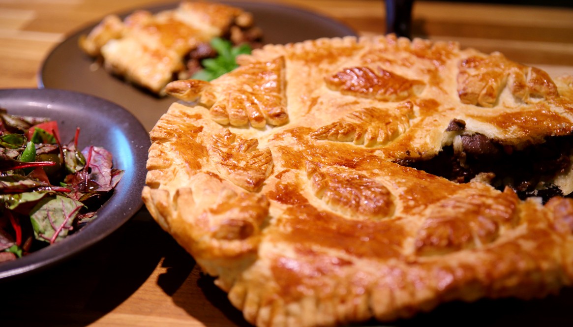 Steak and kidney pie