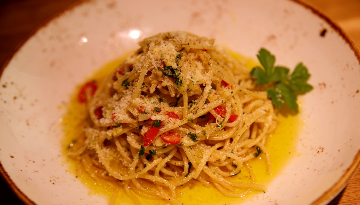 Aglio e olio_feat Pasta Aglio e Olio