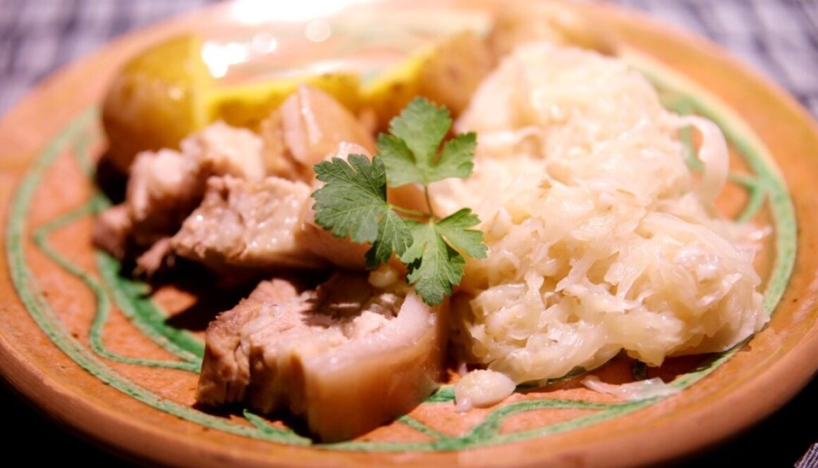 Sauerkraut with pork and barley