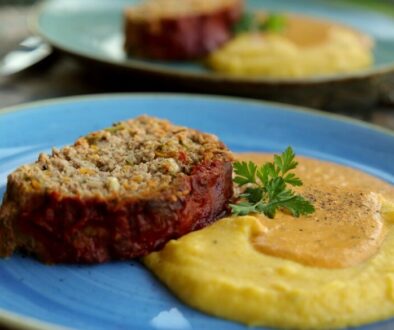 Pikkpoiss mee-tomatiglasuuriga