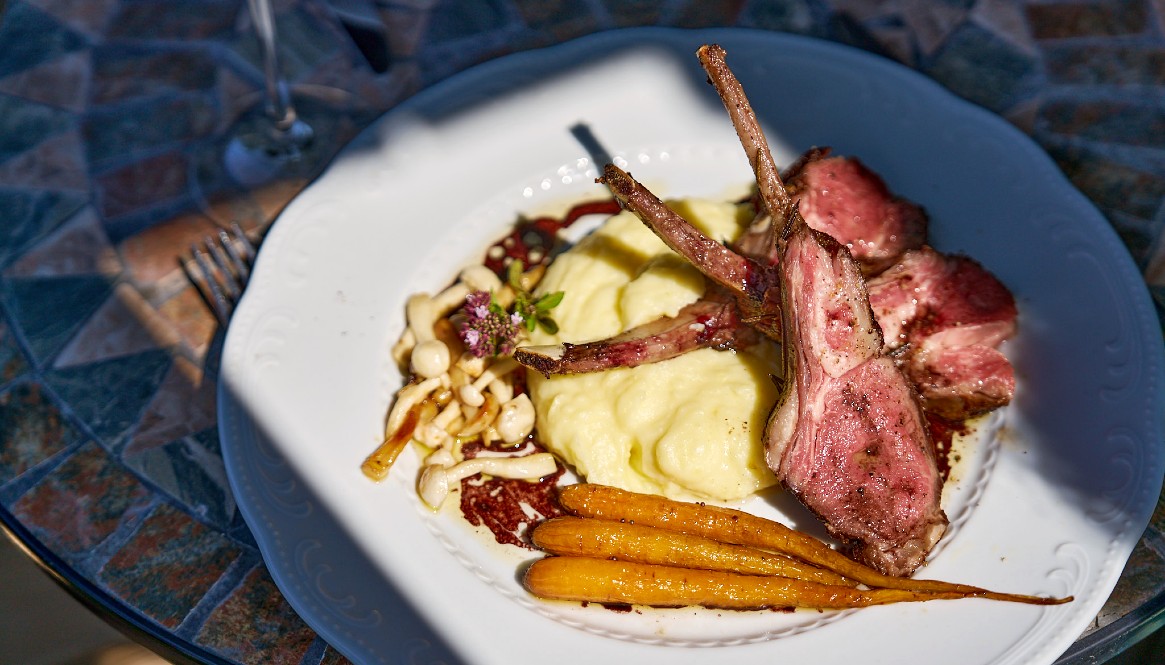 Roasted rack of lamb