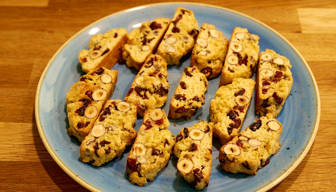 Cantucci cookies with hazelnuts and cranberries